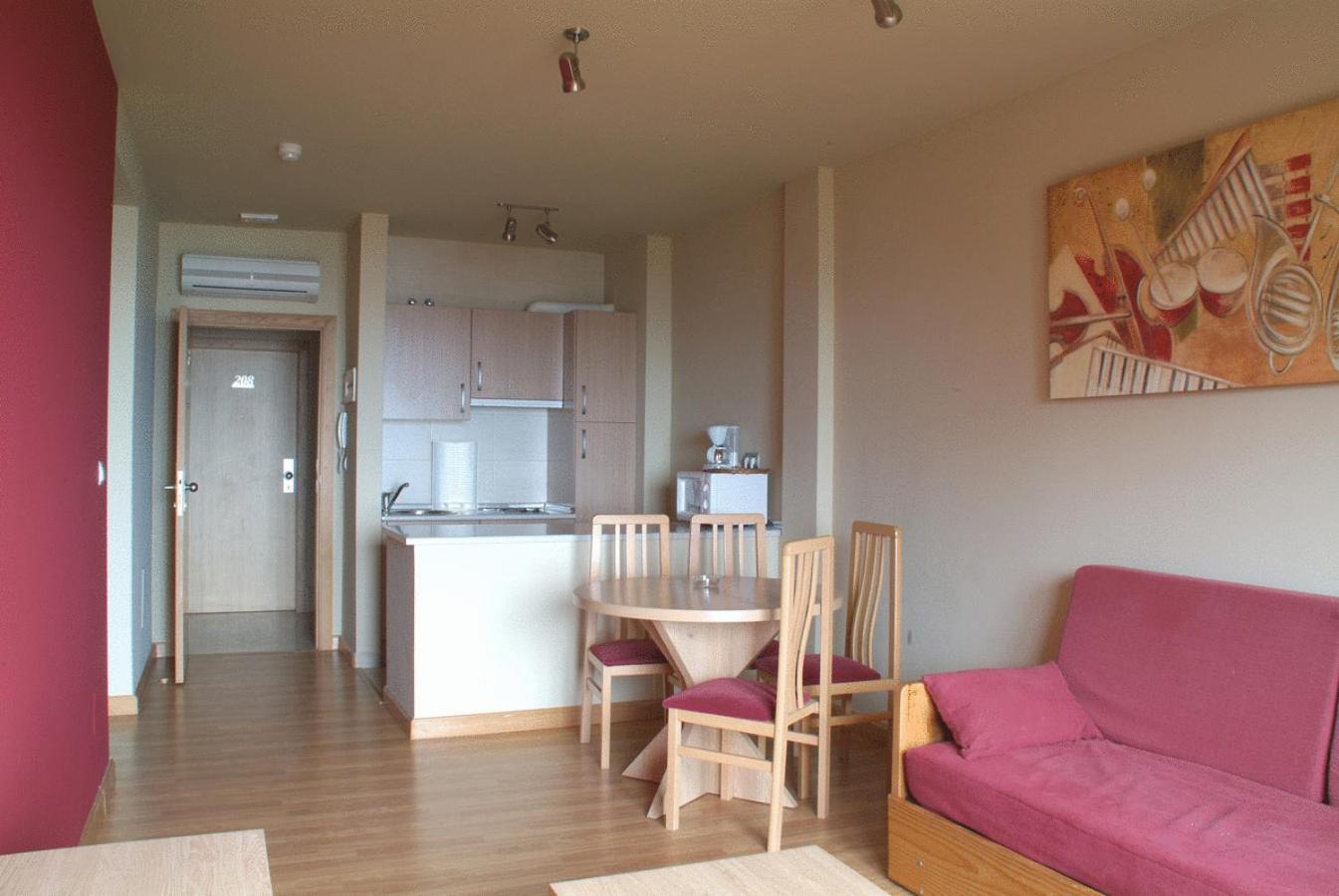 Apartamentos Mar Comillas Extérieur photo