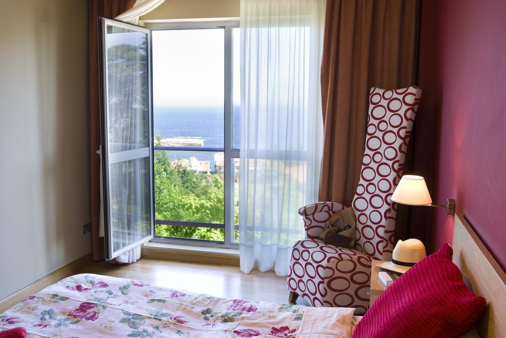 Apartamentos Mar Comillas Extérieur photo
