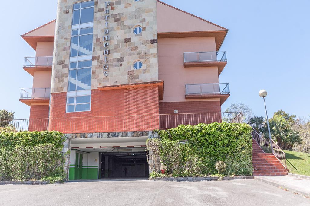 Apartamentos Mar Comillas Extérieur photo