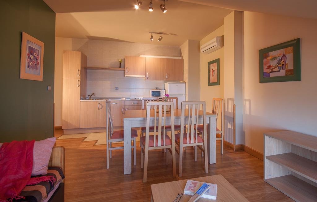Apartamentos Mar Comillas Extérieur photo